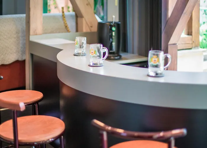 De Charme Avec Et Cheminee, Pres Du Mans, 7 Chambres, Wifi, En Bord De Foret De Vibraye - Fr-1-410-308 Semesterbostad *