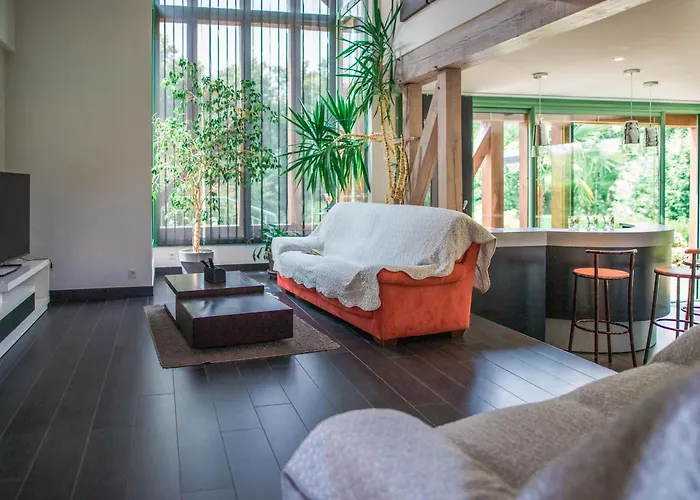 De Charme Avec Et Cheminee, Pres Du Mans, 7 Chambres, Wifi, En Bord De Foret De Vibraye - Fr-1-410-308 Semesterbostad Dollon